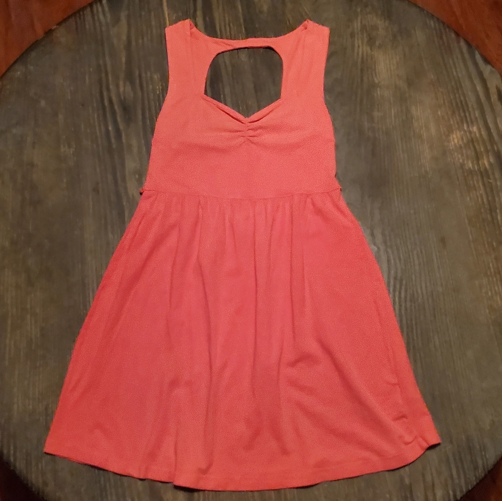 Womens Forever 21 medium dress cut out back